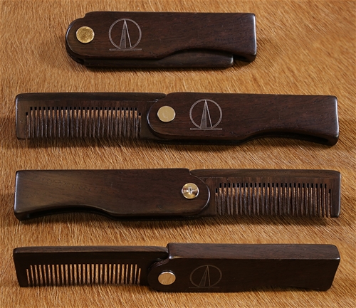 Sandalwood Beard Groomer