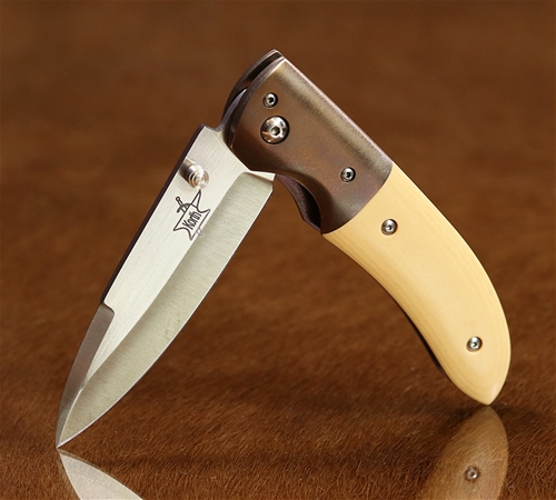 Spear Point Folder                                